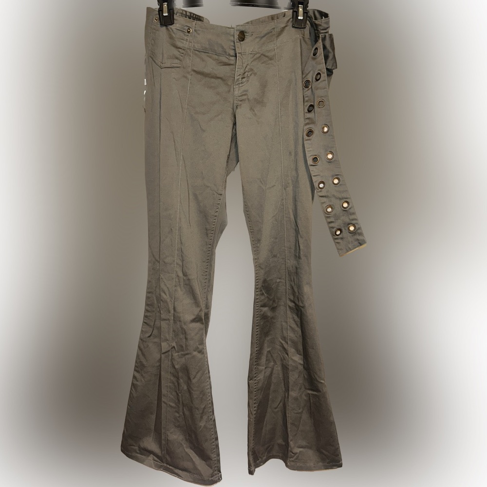 Juniors MUDD Jeans | Size 9 | Color -Olive-Grey